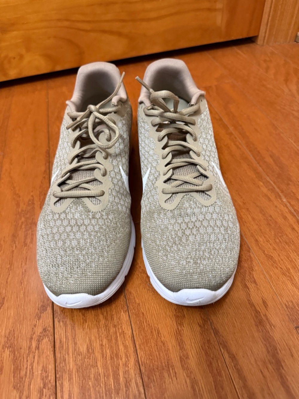 Nike Airmax Light Olive Knit Athletic Sneakers with White Soles